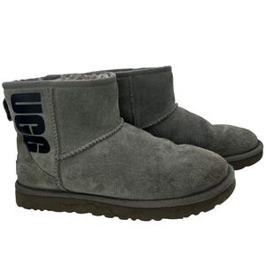 UGG Classic Mini Side Logo Grey Suede Boots Womens Size 7 Booties Shearling